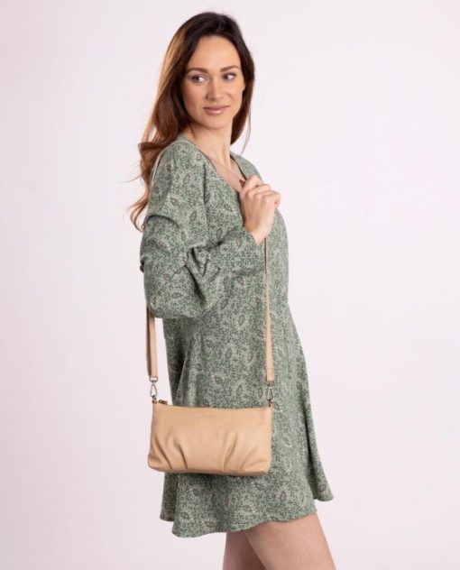 Destinationdressing.shop00cc418b51 1