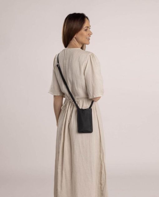 Destinationdressing.shop451a1bccd4 1