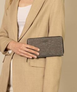 Destinationdressing.shop76ebdfc792 1