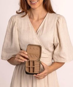 Destinationdressing.shop9f0a4ac75c 2